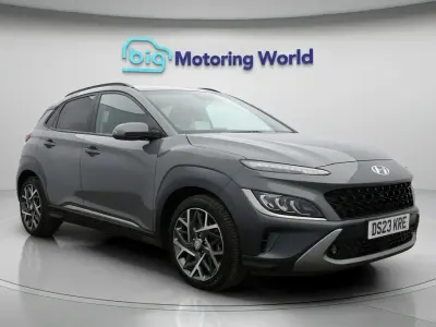 Używany Hyundai Kona Ultimate 140 KM (102 kW) 2023 Szary SUV