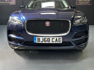 Begagnad Jaguar F-Pace Prestige 180 HK (132 kW) 2018 Blå SUV
