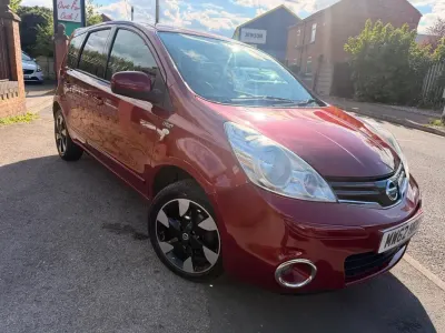 Używany Nissan Note N-TEC 110 KM (80 kW) 2013 Czerwony Hatchback