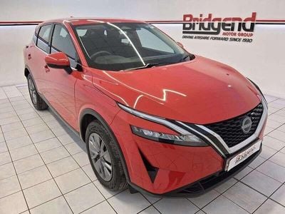 Begagnad Nissan Qashqai Visia 2022 Röd SUV