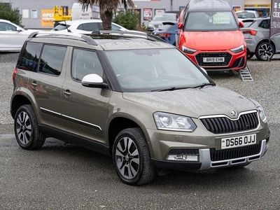 Used Skoda Yeti LAURIN & KLEMENT 150 HP (110 kW) 2016 Green SUV