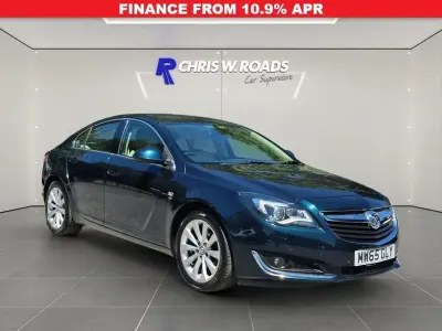 Used Vauxhall Insignia Elite 136 HP (100 kW) 2015 Green Hatchback