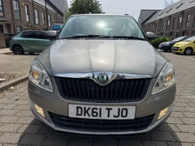 Usado Skoda Fabia Elegance 2011 Beige Familiar