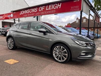 Second-hand Vauxhall Astra 150 CP (110 kW) 2019 Gri Hatchback
