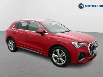 Begagnad Audi Q3 S-Line 2019 Röd SUV