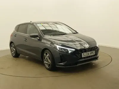 Używany Hyundai i20 Ultimate 100 KM (73 kW) 2024 Szary Hatchback