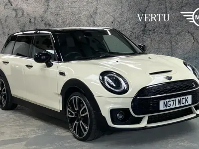 Usado Mini Cooper S Clubman Sport 176 CV (129 kW) 2022 Blanco Familiar