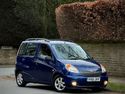 Used Toyota Yaris Verso 2002 Blue MPV
