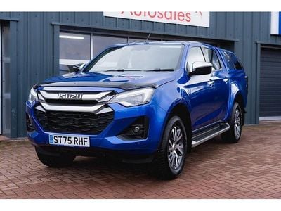 Blue New 2025 Isuzu D-Max Pickup | £36,895 (Fair price)