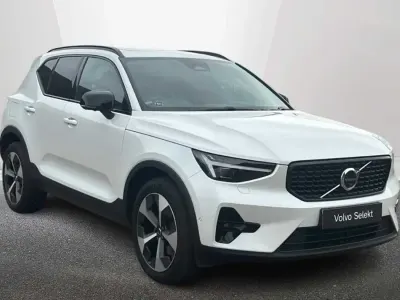 Used Volvo XC40 Ultimate 163 HP (119 kW) 2024 White SUV