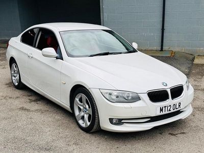 Used BMW 318 Comfort Edition 143 HP (105 kW) 2012 White Coupe