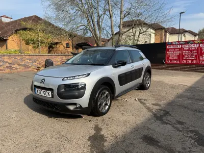 Used Citroën C4 Cactus Feel 2017 Silver Hatchback