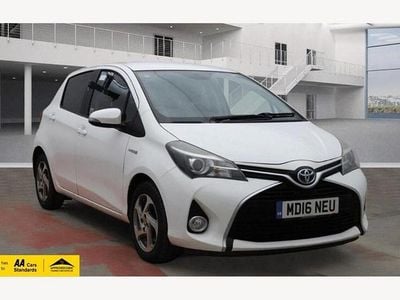 Used Toyota Yaris Hybrid 2016