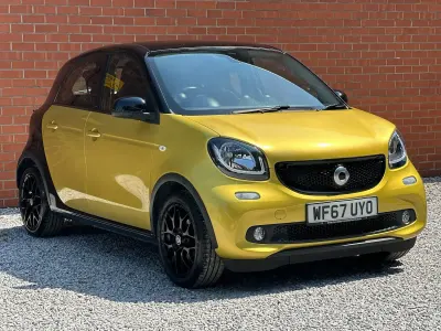 Used Smart ForFour Premium 71 HP (52 kW) 2017 Black Hatchback