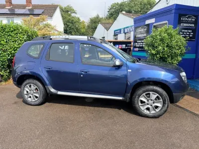 Used Dacia Duster Lauréate 110 HP (80 kW) 2016 Blue SUV