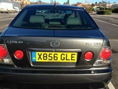 Used Lexus IS200 153 HP (112 kW) 2000 Sedan