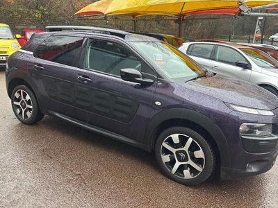Used Citroën C4 Cactus Flair 110 HP (80 kW) 2016 Mauve/purple Hatchback