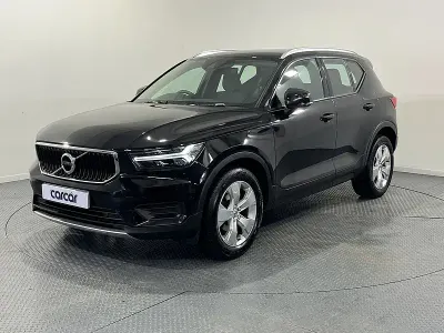 Used Volvo XC40 Momentum 2021 Black SUV
