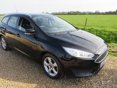 Used Ford Focus Style 120 HP (88 kW) 2016 Black Estate