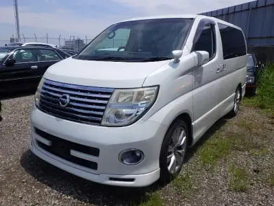Used Nissan Elgrand 2007 White