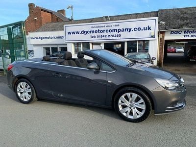 Used Vauxhall Cascada S 170 HP (125 kW) 2014 Grey Cabriolet