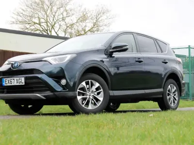 Begagnad Toyota RAV4