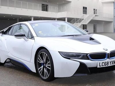 White Used 2018 BMW i8 Coupe | £38,975 (Good price)