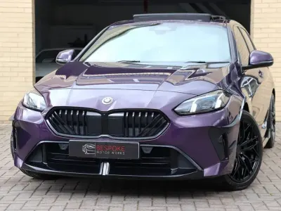 Usado BMW 120 M Sport 2025 Púrpura Utilitario