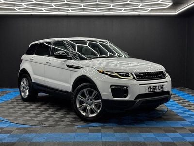 White Used 2016 Land Rover Range Rover evoque SE Estate | £13,690 (Fair price)