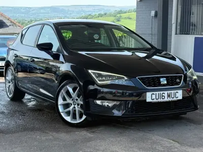 Usado Seat Leon FR 150 CV (110 kW) 2016 Negro Utilitario