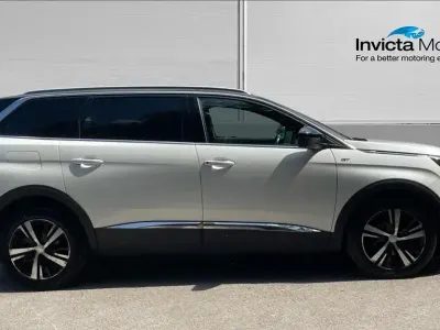 Used Peugeot 5008