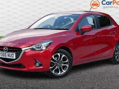 Used Mazda 2 Inclusive 113 HP (83 kW) 2016 Red Hatchback