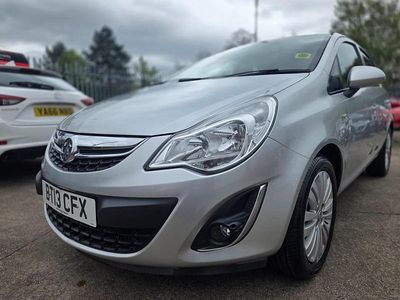Second-hand Vauxhall Corsa 2013 Argintiu Hatchback