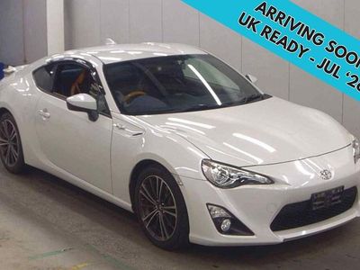 Used Toyota GT86 GT 200 HP (147 kW) 2015 White Coupe