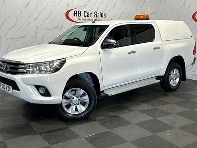 White Used 2019 Toyota HiLux Pickup | £17,499 (Good price)