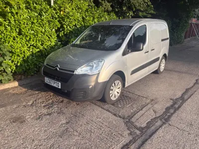 Used Citroën Berlingo 75 HP (55 kW) 2017 Silver MPV