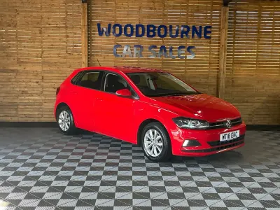 Used VW Polo SE 65 HP (47 kW) 2018 Red Hatchback