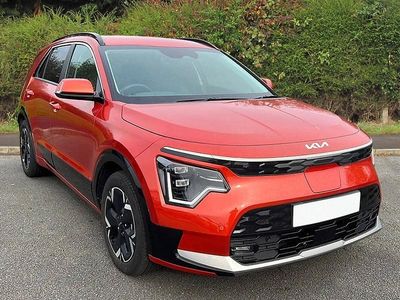 Used Kia Niro 150 kW (204 HP) 2023 Orange SUV