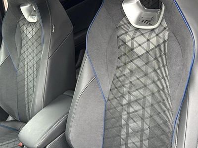 Used 2025 VW Tiguan R-line SUV | £39,199 (Fair price)