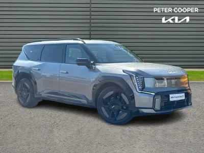 Usado Kia EV9 GT-Line S 281 kW (383 HP) 2024 Cinzento SUV