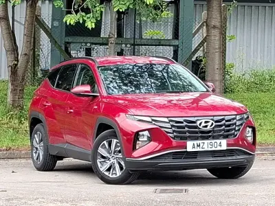 Used Hyundai Tucson SE 150 HP (110 kW) 2023 Red SUV