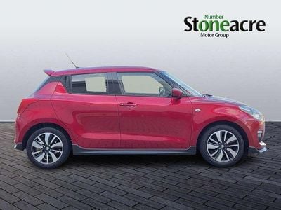 Usado Suzuki Swift 90 HP (66 kW) 2019 Vermelho Citadino