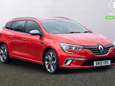 Used Renault Mégane GT Line GT-Line 140 HP (102 kW) 2019 Red Estate