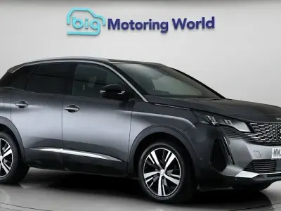 Used Peugeot 3008 Allure+ 131 HP (96 kW) 2023 Grey SUV