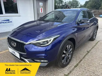 Used Infiniti QX30 Luxe 170 HP (125 kW) 2019 Blue MPV
