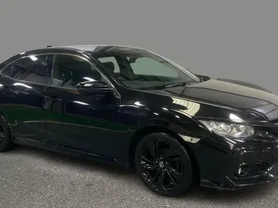 Używany Honda Civic SR 129 KM (94 kW) 2017 Czarny Hatchback