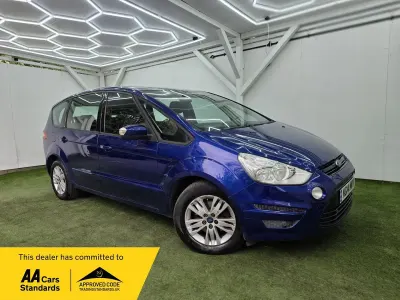 Used Ford S-MAX Zetec 2014 Blue MPV