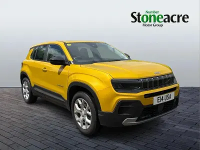 Used Jeep Avenger Altitude 100 HP (73 kW) 2024 Yellow SUV