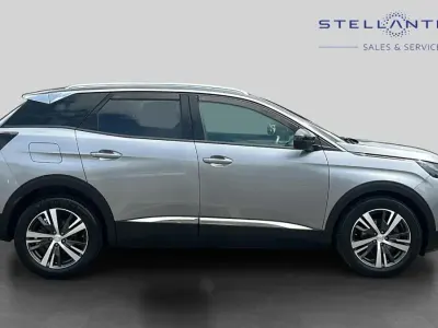 Used Peugeot 3008 Allure+ 129 HP (94 kW) 2023 Grey SUV