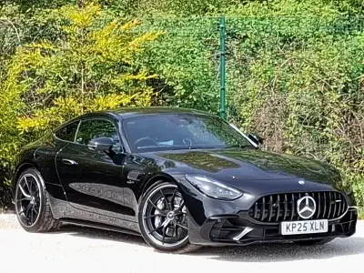 Usado Mercedes AMG GT 43 Premium Plus 421 CV (309 kW) 2025 Negro Coupe